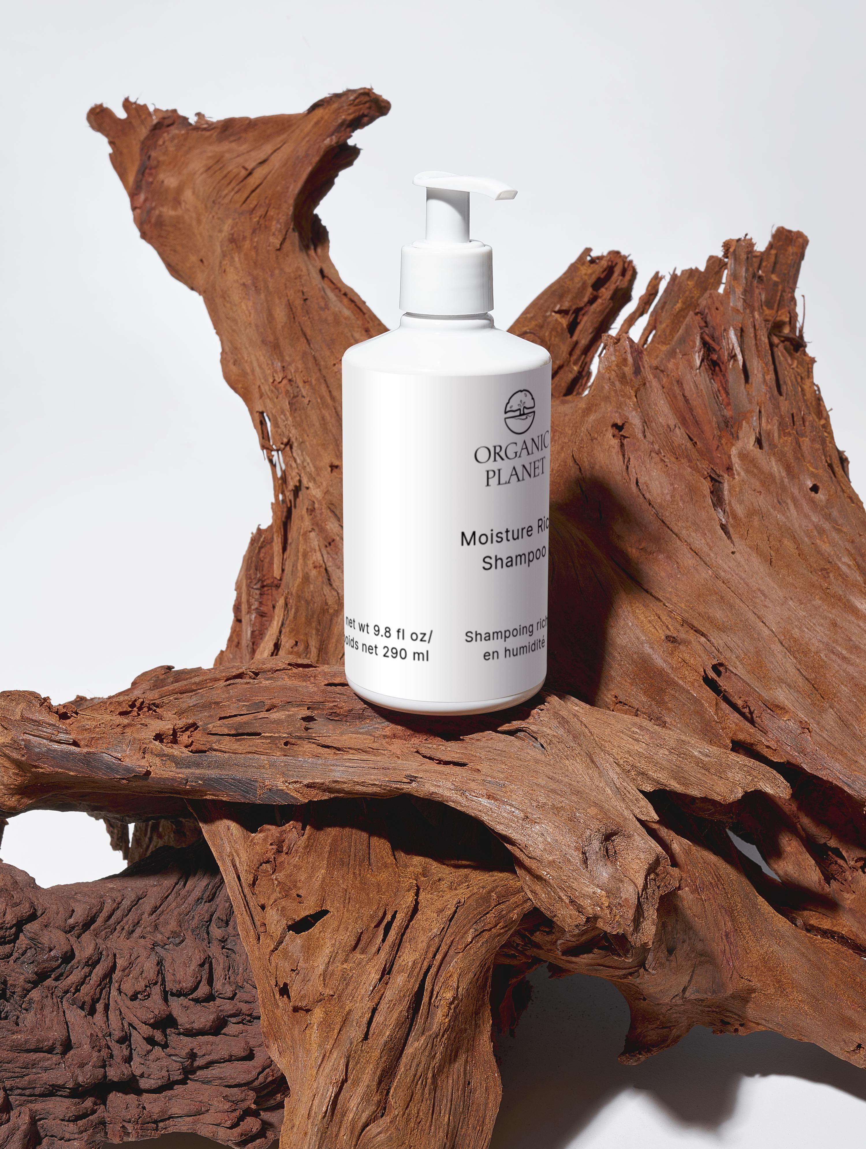 Keep your hair feeling fresh and moisturized with our Moisture Rich Shampoo. Its gentle cleansing formula nourishes and maintains smooth, glossy hair. Simply lather on damp hair and scalp for optimal results. Experience the benefits of moisturizing and gentle care, leaving your hair smoother and healthier.