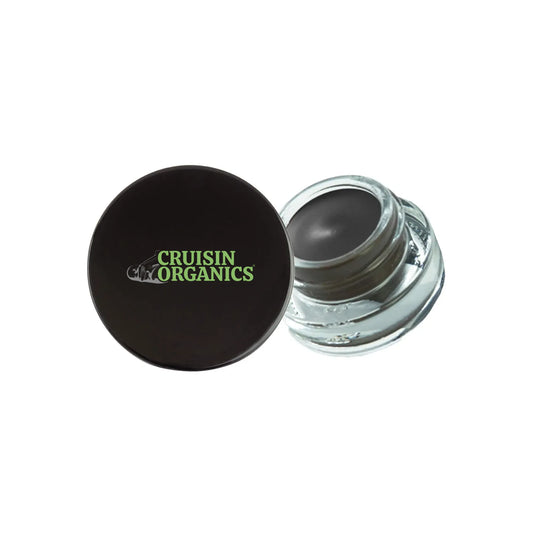 Effortlessly apply precise lines or dramatic wings for any occasion with Cruisin Organics Black color rich pro line. This gel eyeliner is formulated to be long-lasting, ensuring a worry-free day without smudging.
