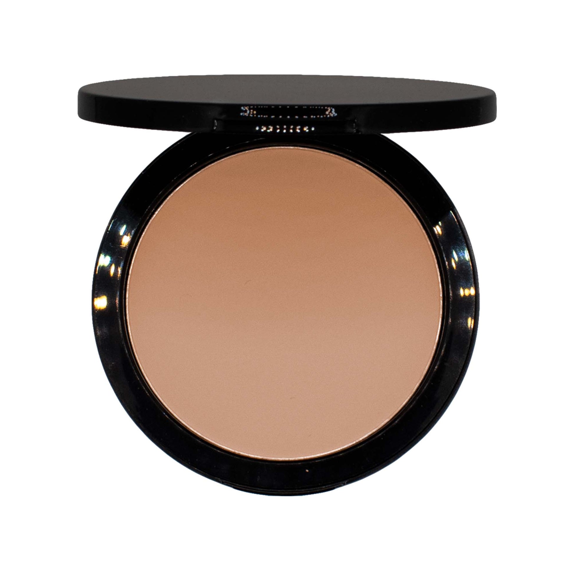  The lightweight powder foundation effortlessly blends into the skin, providing a flawless and natural-looking finish. Its buildable coverage allows you to customize the desired level of coverage, whether you prefer a sheer or more full coverage look.