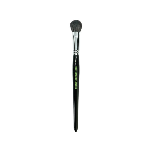 See the sculpting power with our fluffy contour brush. Shaped to perfectly glide against the hollows of the cheeks, this brush is designed to add shape and definition to the face. Apply a contouring shade to the desired areas of the face and blend to achieve a seamless finish. It can also be used to apply highlighter to the face.