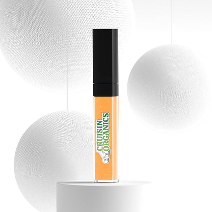 Mandarin Sunlit liquid lipstick SPF provides stunning, full-color coverage with a vegan-friendly formula. Its velvety, lightweight consistency creates a beautiful peachy orange tint that stays comfortable throughout the day. Formulated without parabens, it also contains vitamin E to keep your lips feeling hydrated and nourished. And of course, it's cruelty-free!