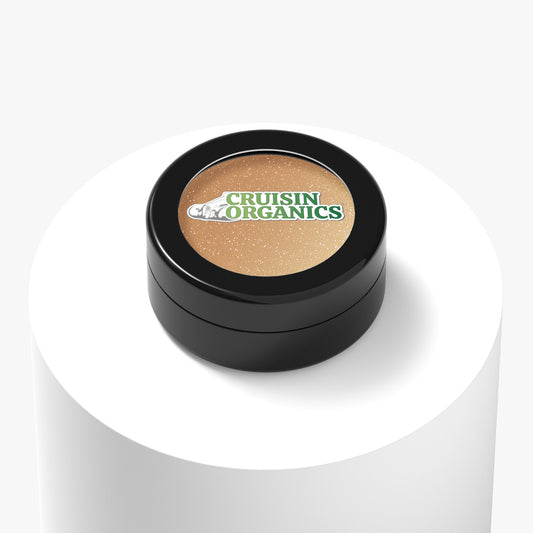 Meet your new travel buddy: Cruisin Organic's Magnetic Eyeshadow SPF. Our silky, talc-free formula delivers intense color and effortless blending for a natural, crease-resistant look. Plus, the shimmering shades add an extra pop of fun. Add to your Cruisin Organics Collection now! Sparkle-Eyeshadow-7551